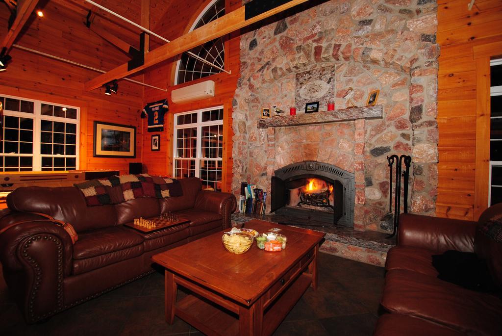 Keltic Quay Cottages & Bayfront Lodge Whycocomagh Esterno foto