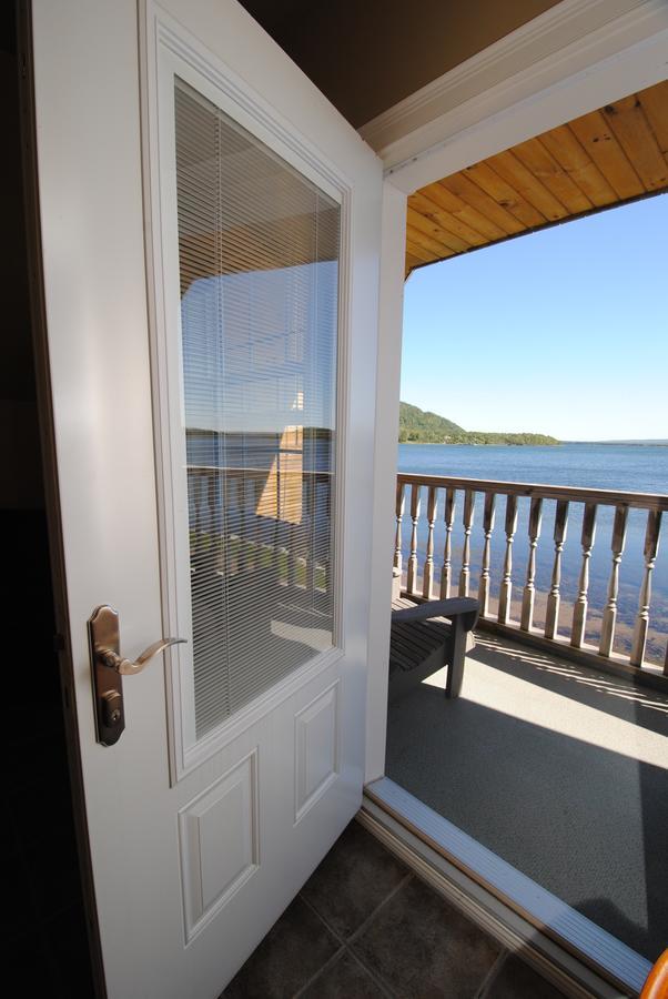 Keltic Quay Cottages & Bayfront Lodge Whycocomagh Esterno foto